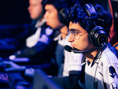 趣味数据：Liquid七次获得T1大赛亚军；miCKe与Insania并肩作战1000场