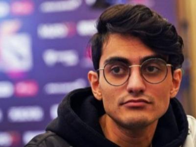 iNSaNiA：Nisha的麦克风坏了但是我们都没感觉到异样