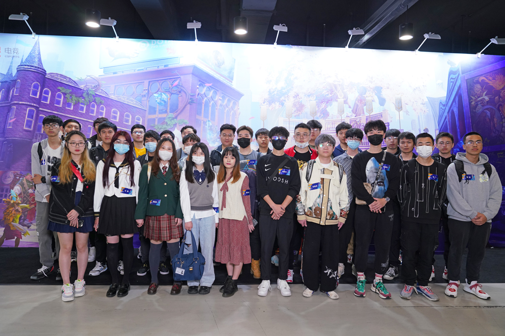 高校面对面，有你才完美&mdash;&mdash;完美世界高校电竞社座谈会圆满举行